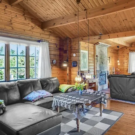 Nyaraló Three-bedroom In Nykobing Sj Klint