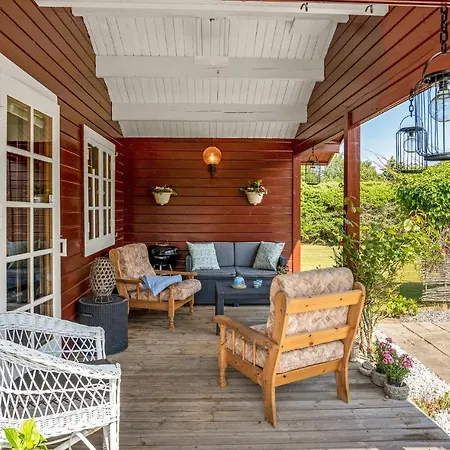 Three-bedroom In Nykobing Sj *