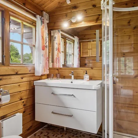 Σπίτι διακοπών Three-bedroom In Nykobing Sj