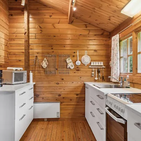 Three-bedroom In Nykobing Sj *